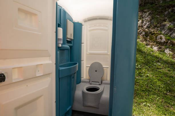 Portable restroom solutions in Hanceville, AL